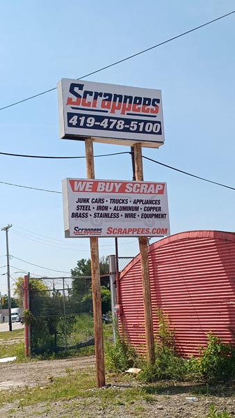 Custom signage by Speedy Graphics